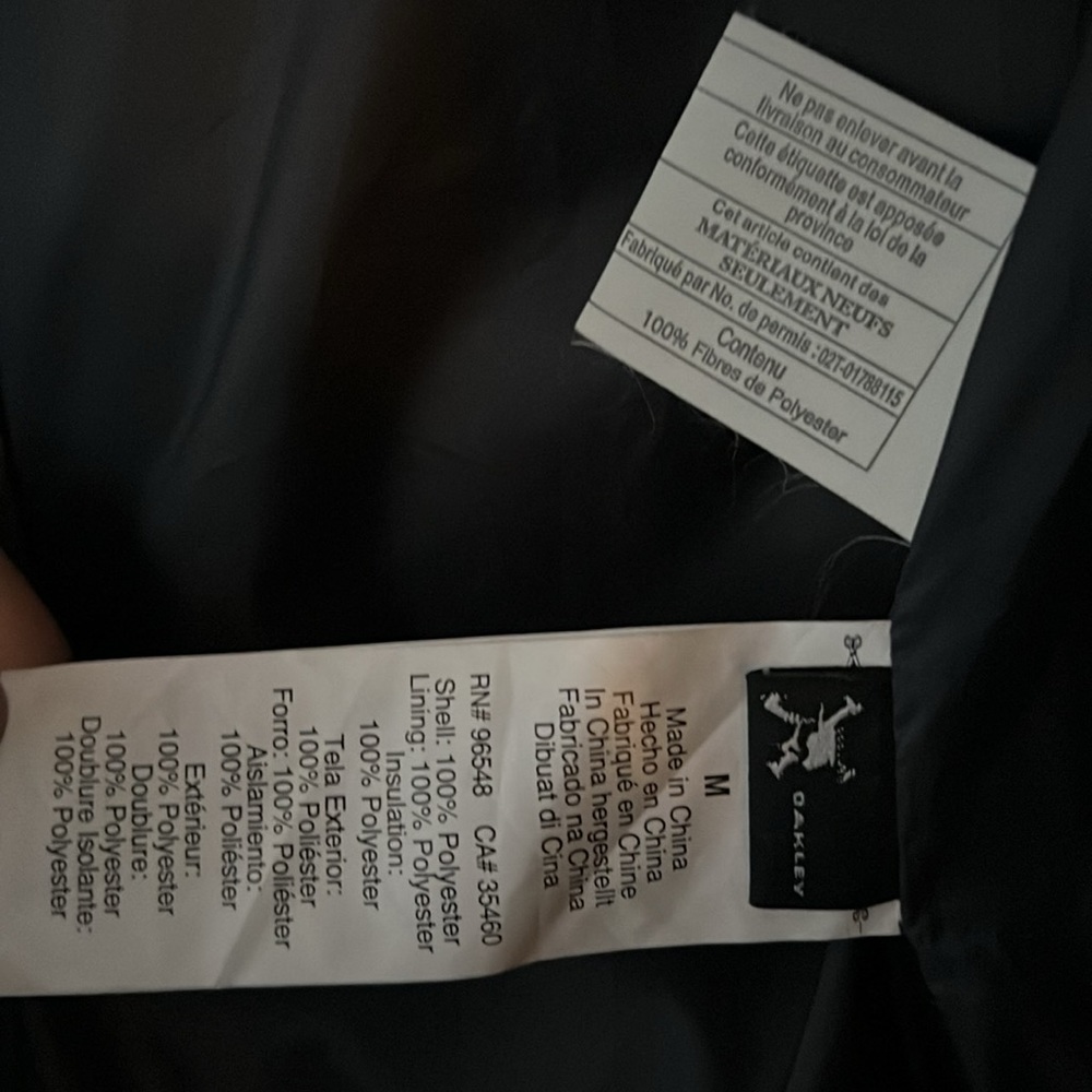 Oakley Puffer Jacket - Picture 3 of 5
